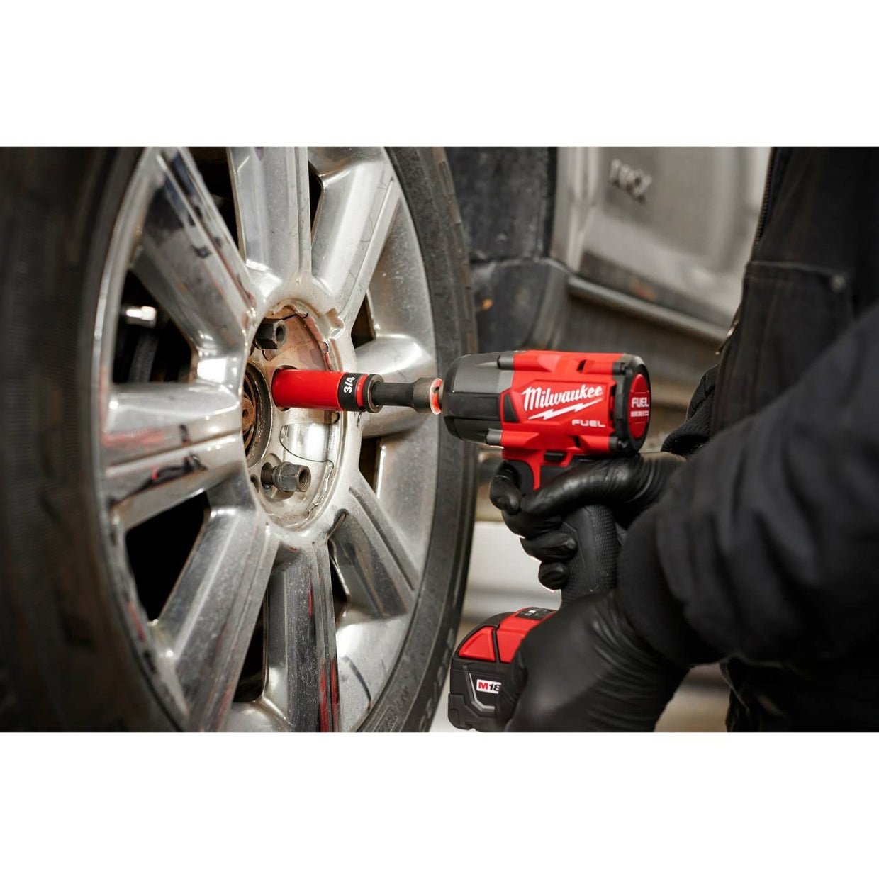 Milwaukee 49-66-7833 SHOCKWAVE Impact Duty 1/2 Drive SAE & Metric 11PC Lug Nut Wheel Socket Set - Image 6
